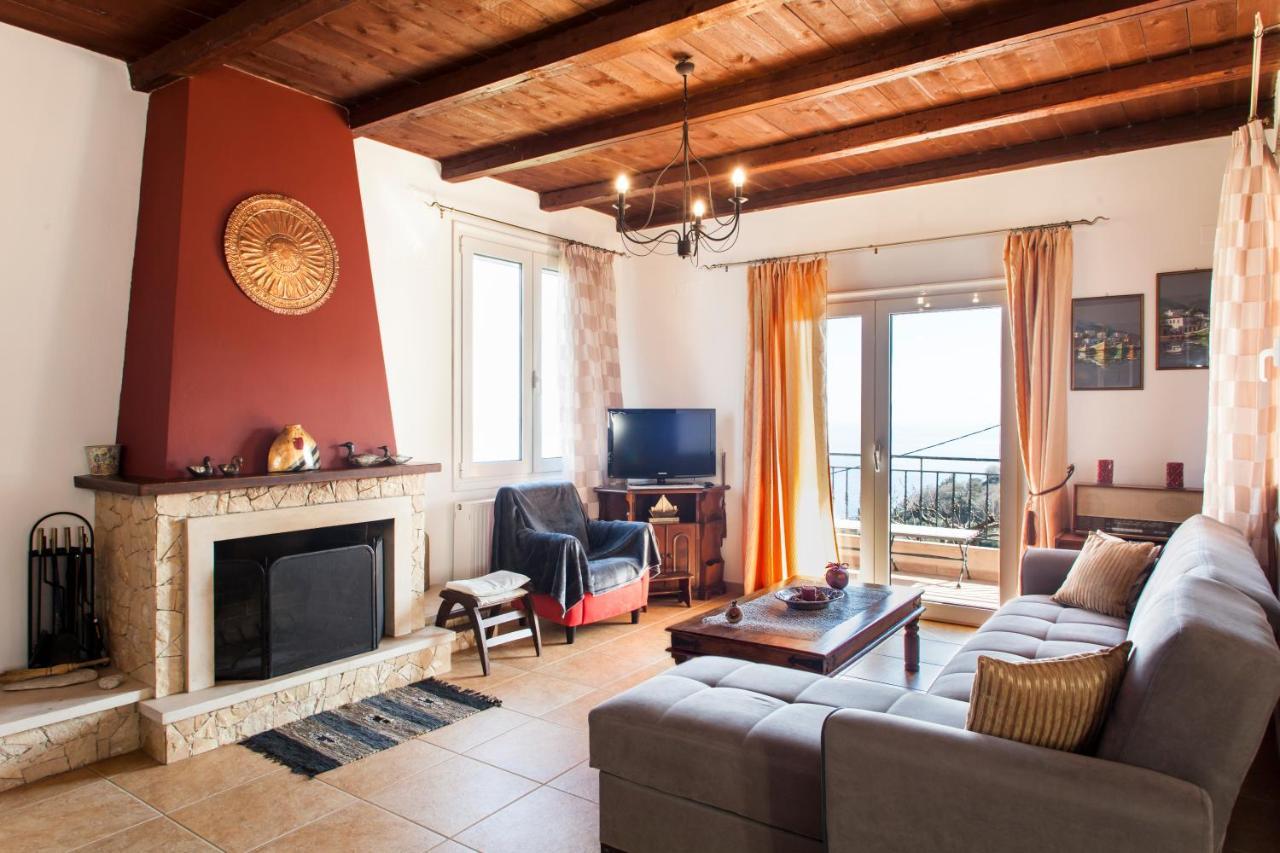 Panorama Traditional House With Private Pool Rodhiá 外观 照片